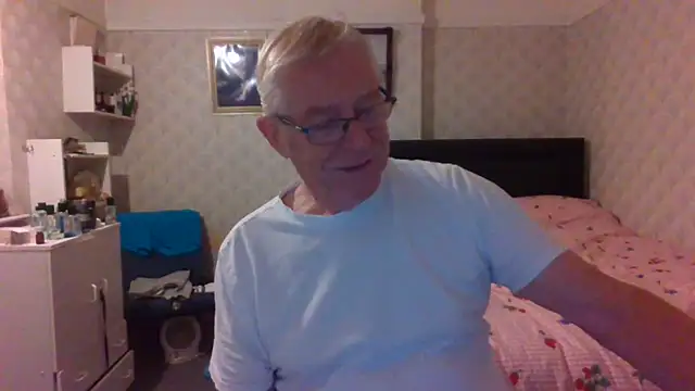 shaun63m's Webcam Show
