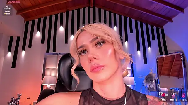 XXX chat uživo modela HannaConnor_