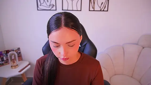دردشة AliceHarper_ الجنسية المباشرة