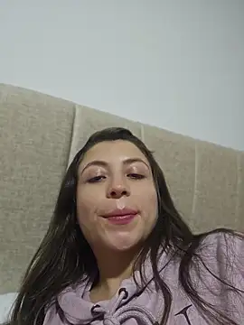 mmm-Virginia Webcam show