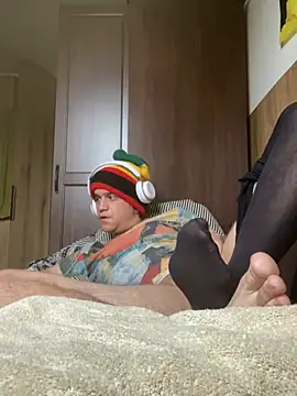 feetlover3611 网络视讯表演