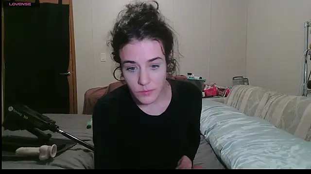 rileyyb_ Show in webcam