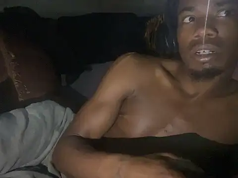 SlimeCrownzOut5 Show in webcam