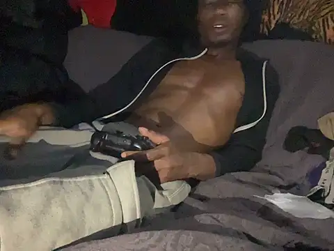 SlimeCrownzOut5's Webcam Show