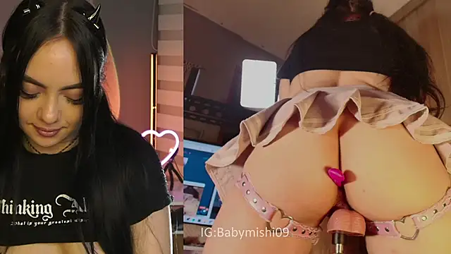 Babymishi Show in webcam