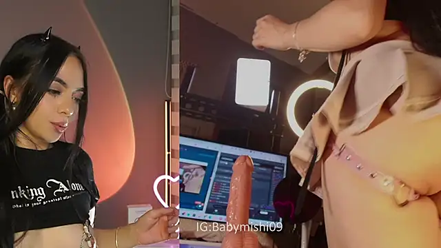 Babymishi Show in webcam