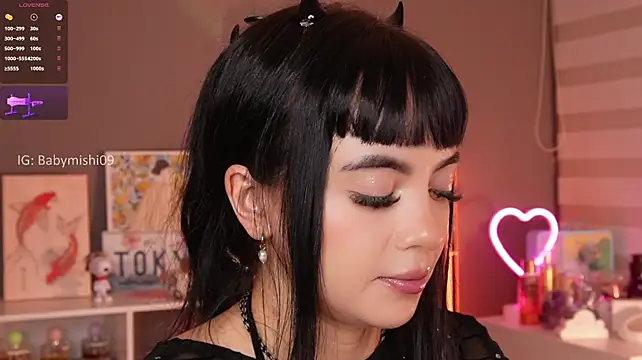 دردشة Babymishi الجنسية المباشرة