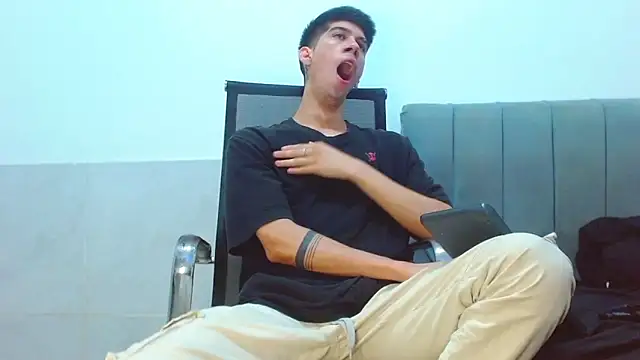 XXX chat uživo modela jhony-sex