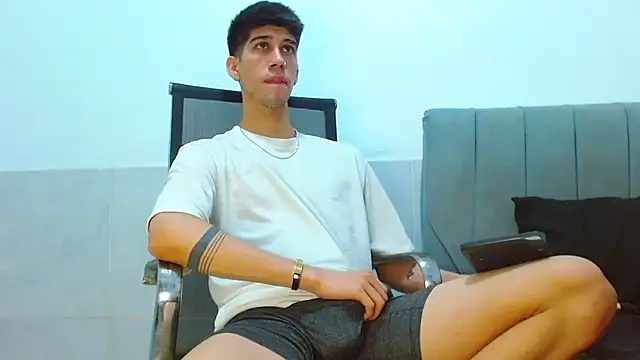 jhony-sex Adlı Modelin Canlı XXX Sohbeti
