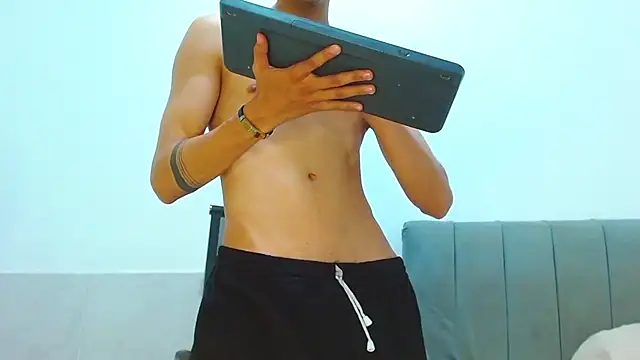 jhony-sex webcam show