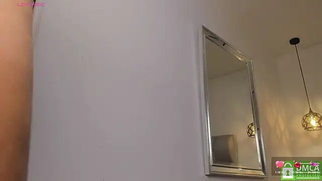 Susan-Sweet-7's Live Chat Room