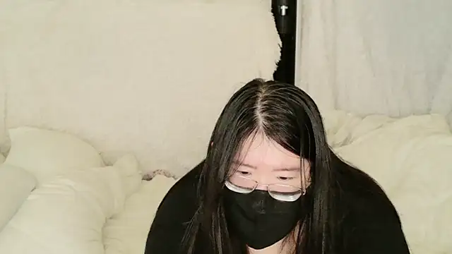 Kara-Nuna's Webcam Show