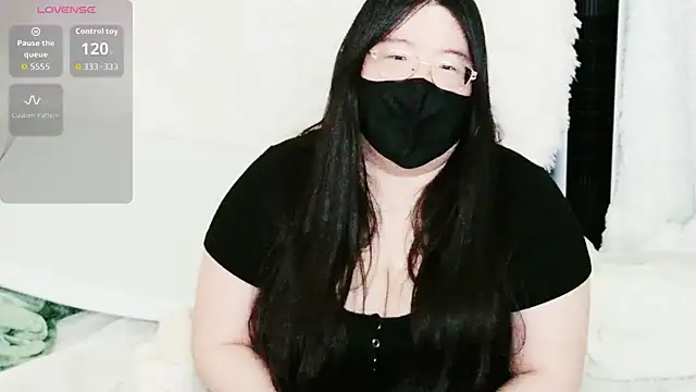 Kara-Nuna 라이브 XXX 채팅