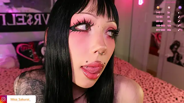 Misa_Sakurai Adlı Modelin Web Kamerası Şovu