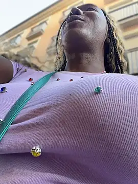 blackhotpartyts – webcam-show