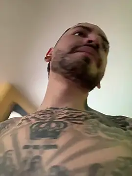 tattooedsmoker777 webkamerás műsora