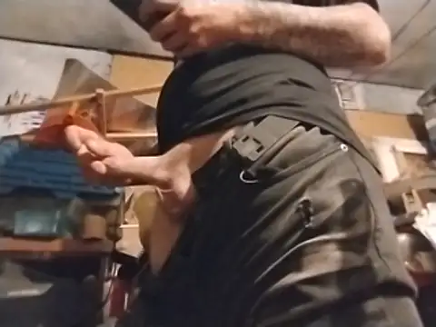 mebmeb24's Webcam Show
