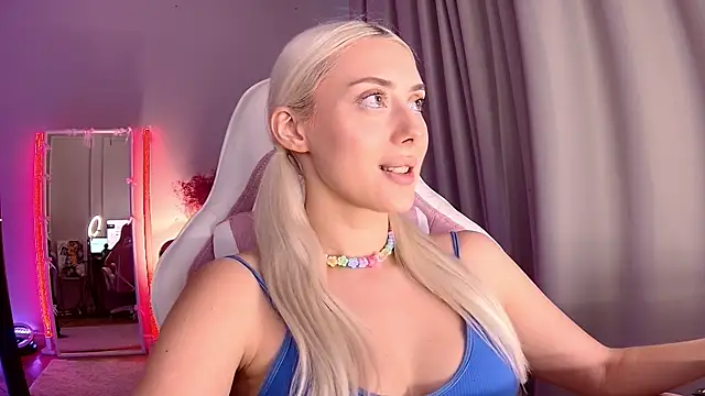 Webkamerová show LoryWood