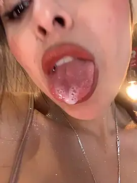 Alexandra_duque's Live XXX Chat