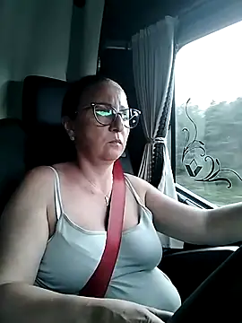 Webkamerová show Milfa_nimfomana