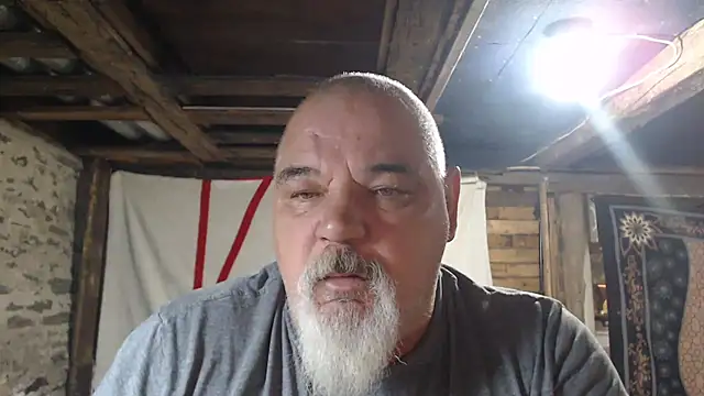 Newfiesausage1972 Webcam show