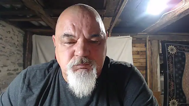 Newfiesausage1972 Webcam show