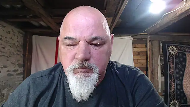 Show de Newfiesausage1972 na webcam