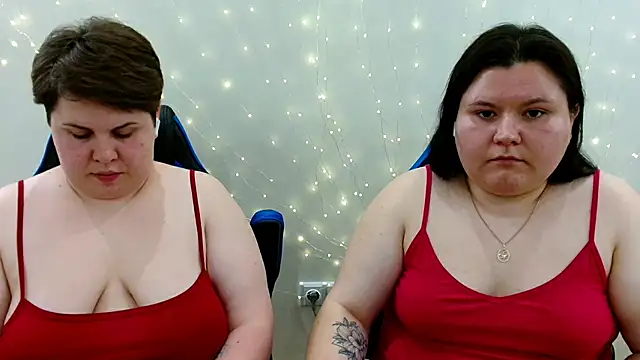 Show modela BeckyAndHellen na web-kameri