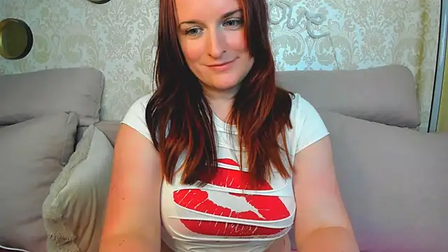 curvynova Webcam Show