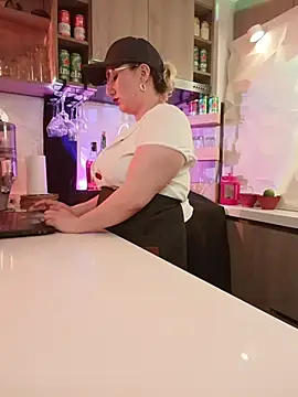 Ximenna_Cruz élő XXX-chatje