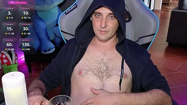 Gil_gamesh90's Webcam Show