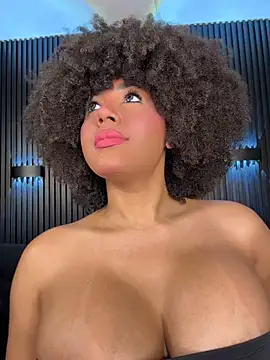 Chatroom XXX en direct de kendall_coxx