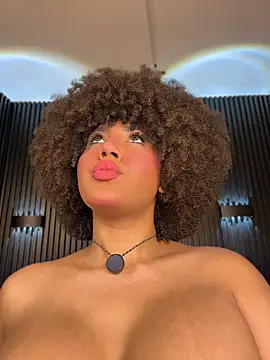 แชท XXX สดของ kendall_coxx
