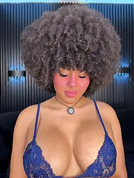 Chat +18 de kendall_coxx ao vivo