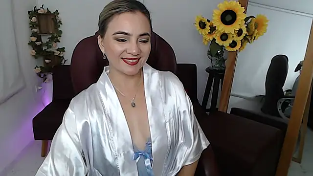 แชท XXX สดของ ana_milf