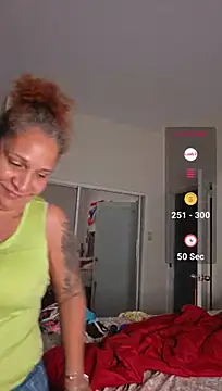 ladycreamypr2 webkamerás műsora