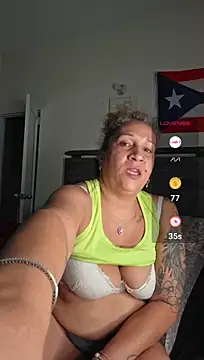 ladycreamypr2n Webbikameraesitys