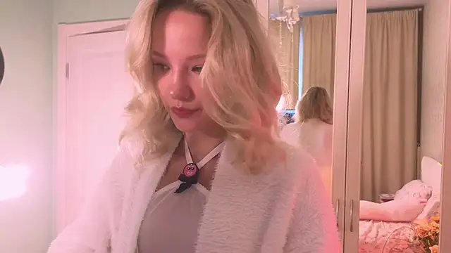 Sweetie__Angel's Webcam Show