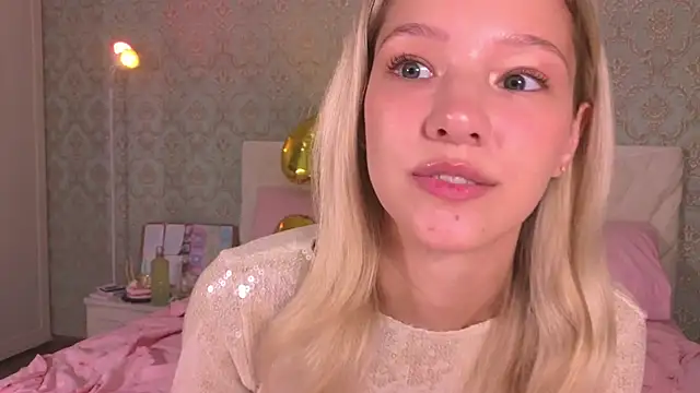 Sweetie__Angel's Webcam Show