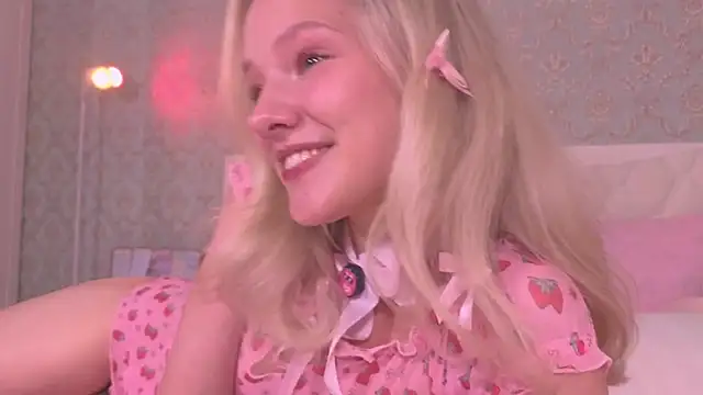 Sweetie__Angelのウェブカメラショー