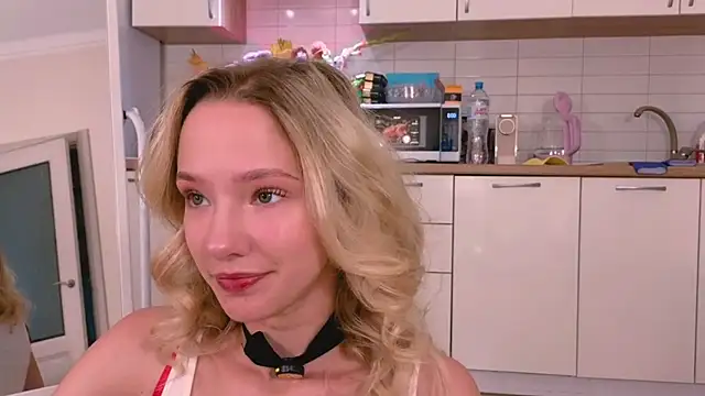 Sweetie__Angel webcam show