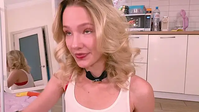 Sweetie__Angelのウェブカメラショー