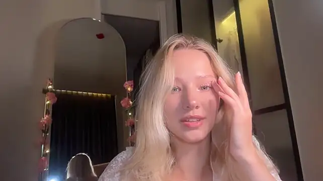 Show modela Sweetie__Angel na web-kameri