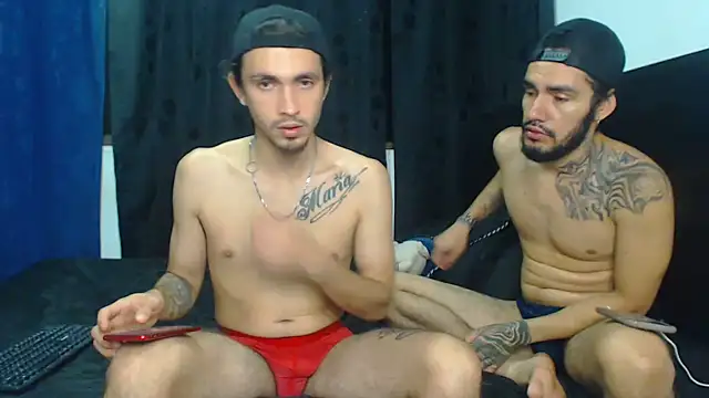 Hot_Sharks_: απευθείας συνομιλία ΧΧΧ