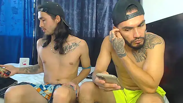 Hot_Sharks_n Live XXX chat