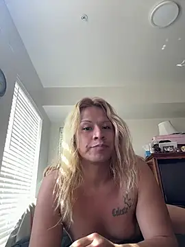allissonw13's Webcam Show