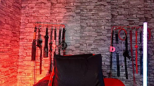 slave_Rubi – Kamerová šou