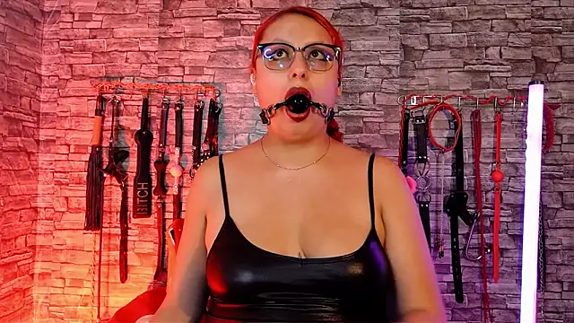 slave_Rubi Webcam Show