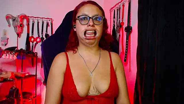 SloppyBdsm_Rubi Show in webcam