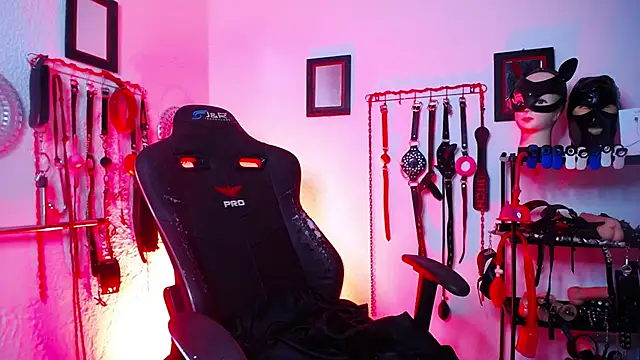 Živá chatovací místnost SloppyBdsm_Rubi